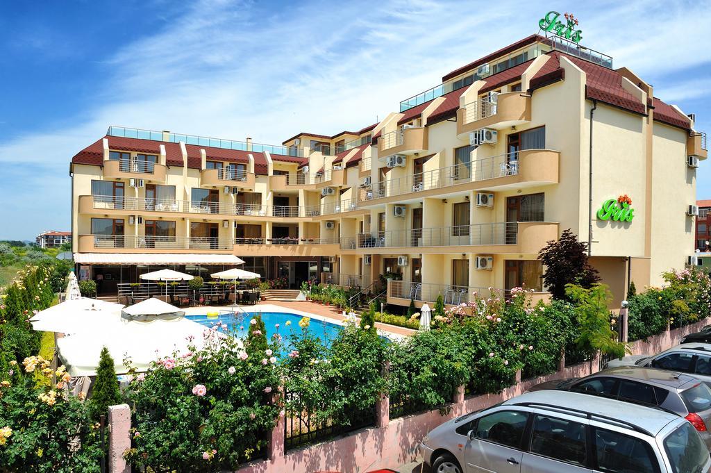 Hotel Iris 内塞伯尔 外观 照片